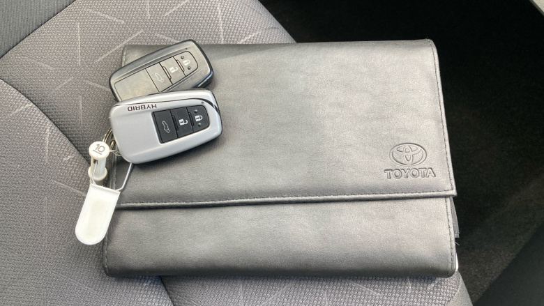 Toyota RAV4 2.5 VVT-i Hybrid Design 5dr CVT Hybrid Estate